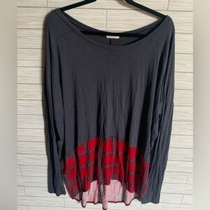 Mon Ami USA Women's Blue gray and Red Long Sleeve Top very stretchy and comfy